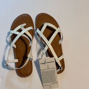 Amazon Essentials Women's White Strappy Sandals